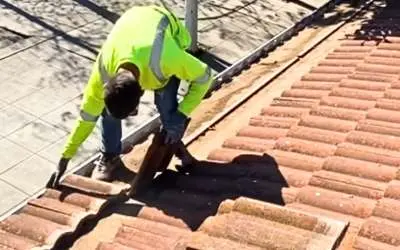 Gutter section repair and replacement, gutter service for Tallmadge, OH homes